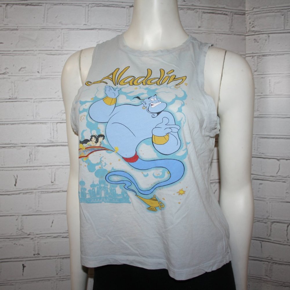 💙✨ Genie Disney T-shirt · Aladdin Classic · Size Small